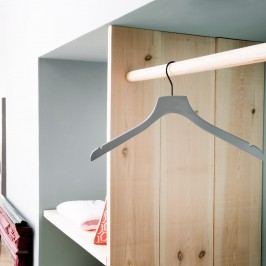 Obrázek Šedo-zelené dřevěné ramínko na kabáty Compactor Hanger Věšáky, háčky a stojany